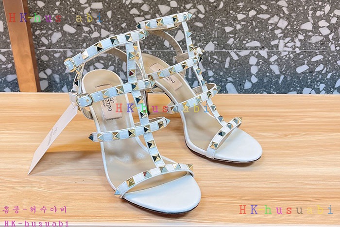 NEW 발렌티노 샌들 신상 V 9340503