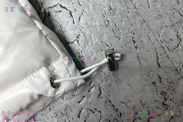 NEW 몽클레어 패딩 신상 M 755017