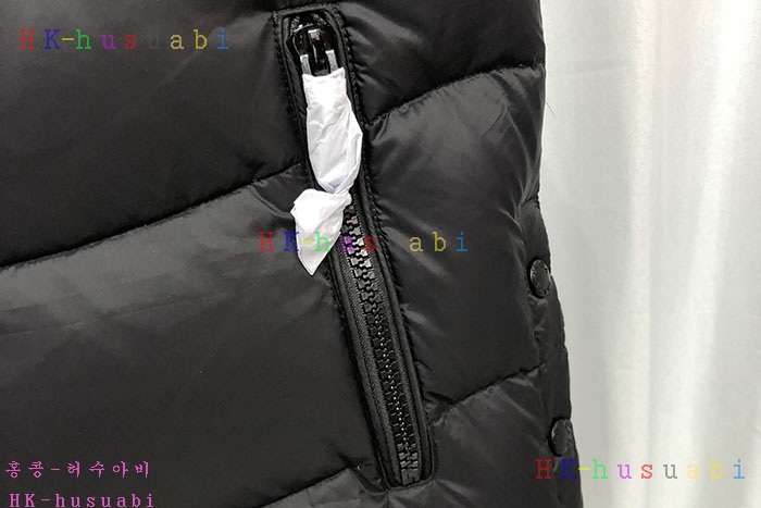 NEW 프라다 패딩조끼 신상 P 965344