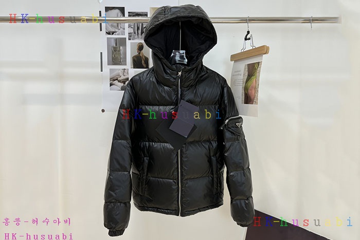 NEW 프라다 패딩 신상 P 965345