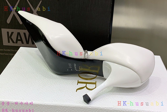 NEW 디올 신발 신상  DR 668817