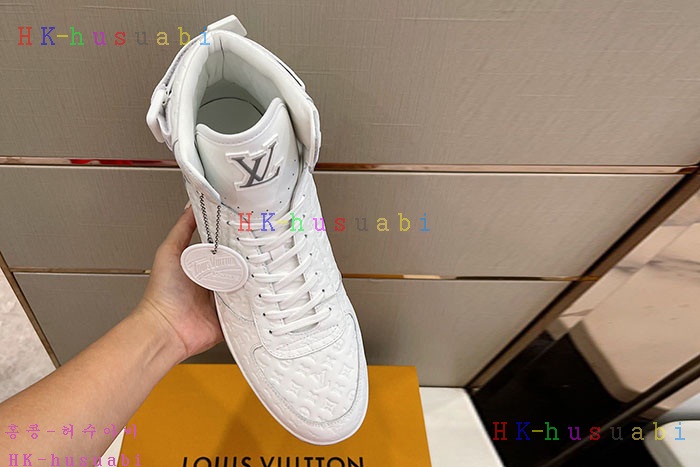 NEW 루이비통 신발 신상 LV 285546