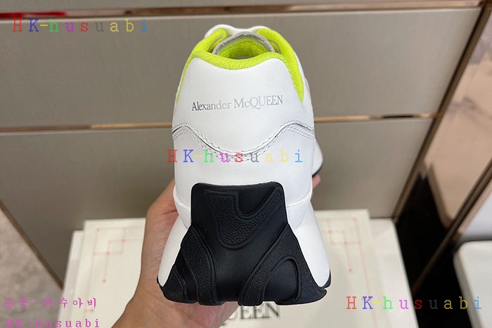 NEW 알렉산더맥퀸 스니커즈 신상 MQ 965337