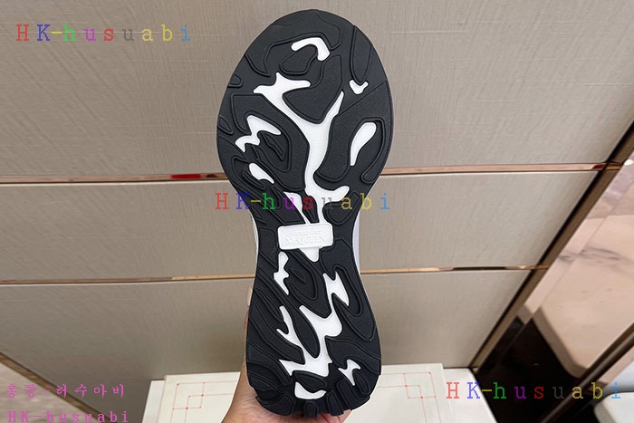 NEW 알렉산더맥퀸 스니커즈 신상 MQ 965330
