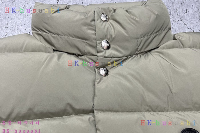 NEW 몽클레어 패딩조끼 신상 M 755036