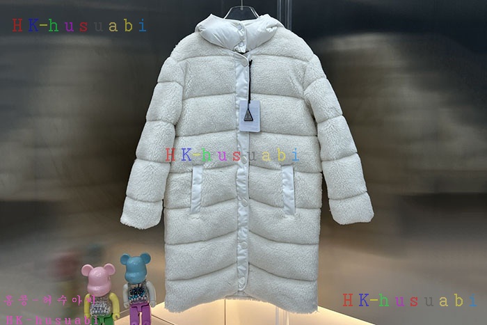 NEW 몽클레어 패딩 신상 M 755042