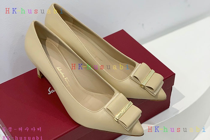 NEW 페라가모 신발 신상 F 966623