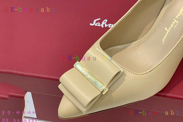 NEW 페라가모 신발 신상 F 966623
