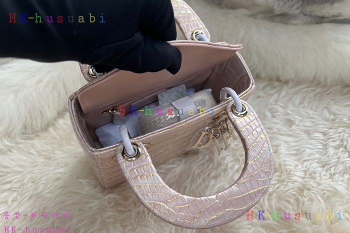 ★미러급★디올 레이디 미니 백 M0505( 악어가죽)(가격문의)