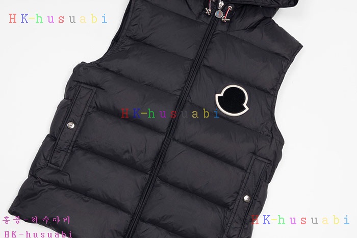 NEW 몽클레어 패딩조끼 신상 M 4270110