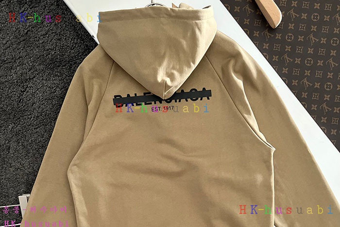 NEW 발렌시아가 후드티 신상 B 682259