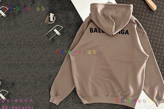 NEW 발렌시아가 후드티 신상 B 682261
