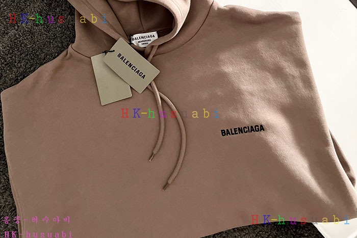 NEW 발렌시아가 후드티 신상 B 682261