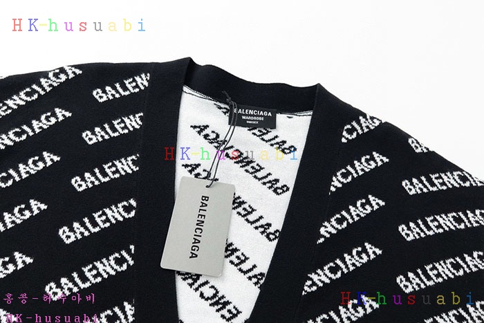 NEW 발렌시아가 가디건 신상 B 682273