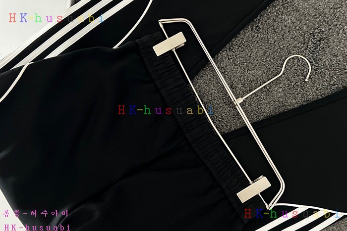 NEW 발렌시아가 바지 신상 B 682250