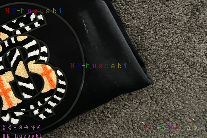 NEW 버버리 후드티 신상 BB 9258017
