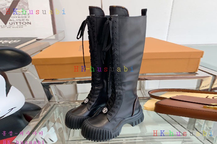 NEW 루이비통 부츠 신상 LV 882243