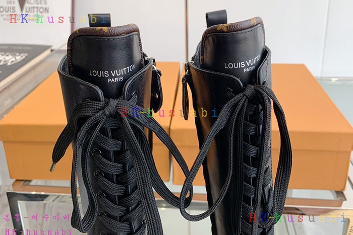 NEW 루이비통 부츠 신상 LV 882243