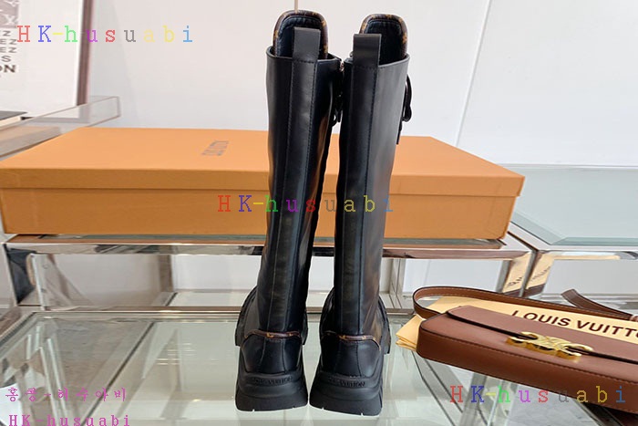 NEW 루이비통 부츠 신상 LV 882243