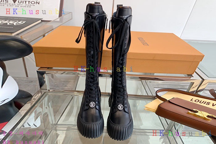 NEW 루이비통 부츠 신상 LV 882243