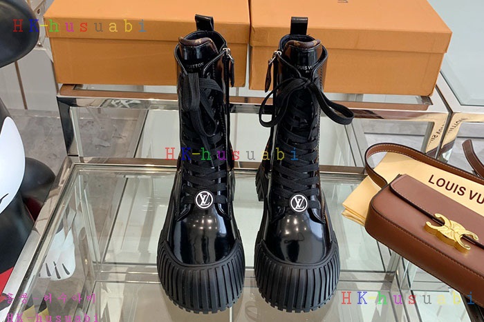NEW 루이비통 부츠 신상 LV 882245