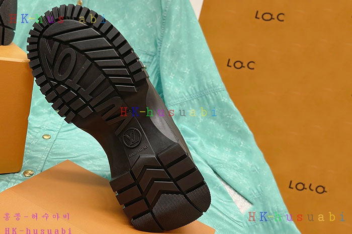 NEW 루이비통 부츠 신상 LV 882255