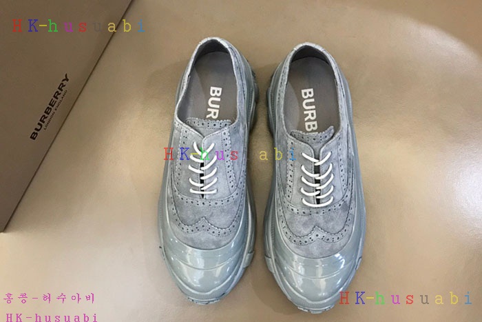 NEW 버버리 스니커즈 신상 BB  9654404