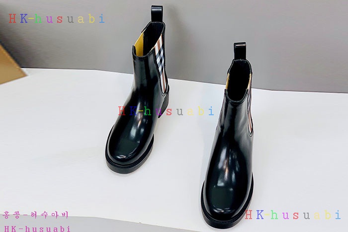 NEW 버버리 부츠 신상 BB  9652508
