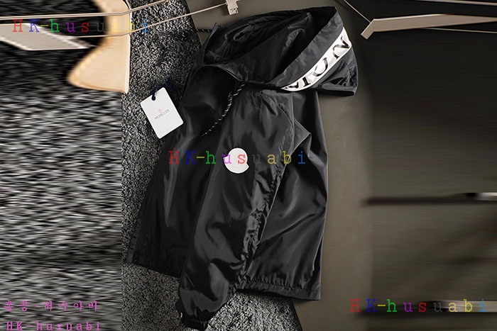 NEW 몽클레어 자켓 신상 M 4270100