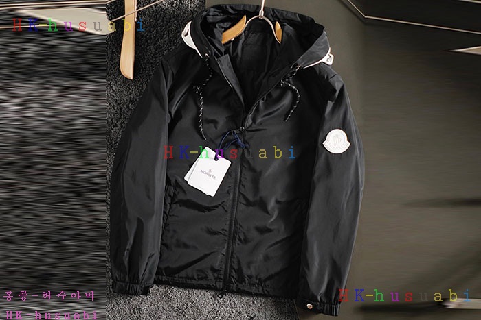 NEW 몽클레어 자켓 신상 M 4270100