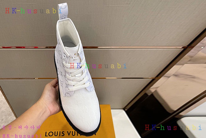 NEW 루이비통 부츠 신상 LV 884562