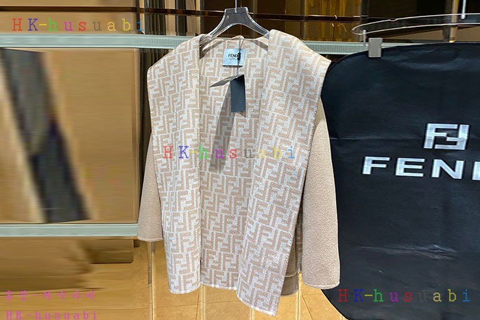 NEW 펜디 코트 신상 FD 996521