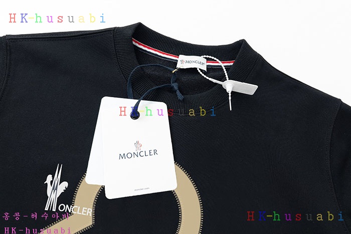 NEW 몽클레어 맨투맨 신상 M 683378