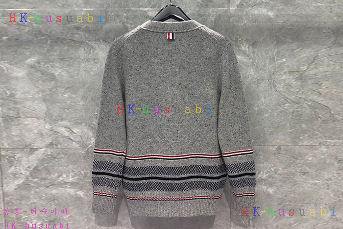 NEW 톰브라운 니트 신상 TB 528681