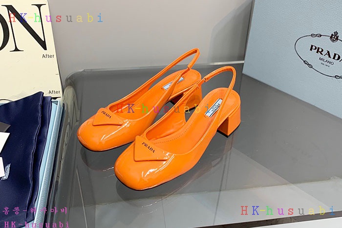 NEW 프라다 신발 신상 P 682404