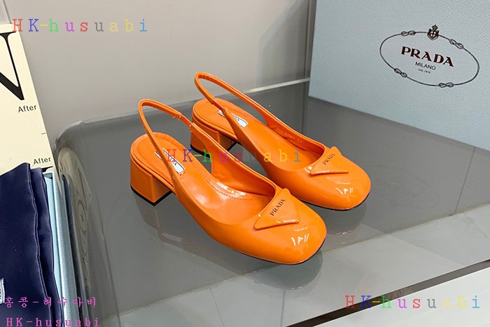 NEW 프라다 신발 신상 P 682404