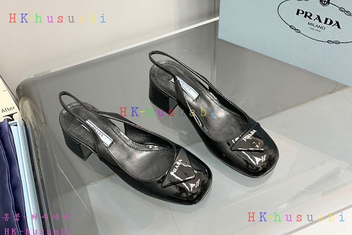 NEW 프라다 신발 신상 P 682400