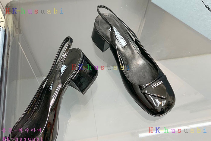 NEW 프라다 신발 신상 P 682400