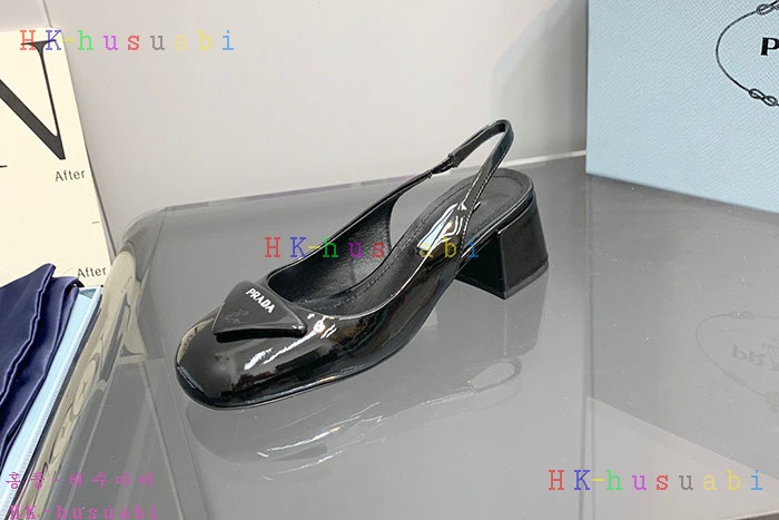 NEW 프라다 신발 신상 P 682400