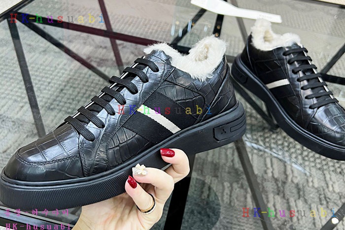 NEW 발리 스니커즈 신상 B 993011