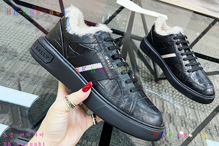 NEW 발리 스니커즈 신상 B 993011