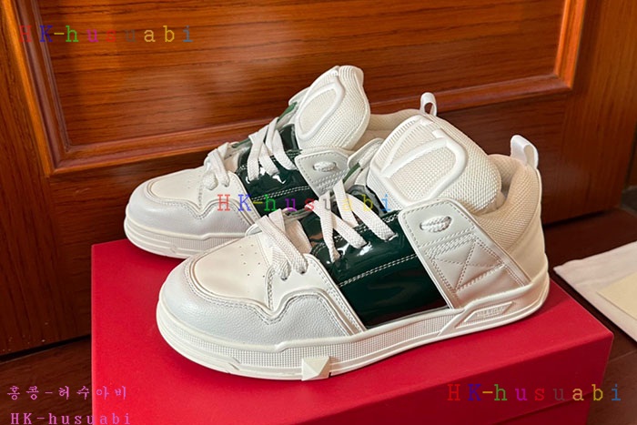 NEW 발렌티노 스니커즈 신상 V 555800