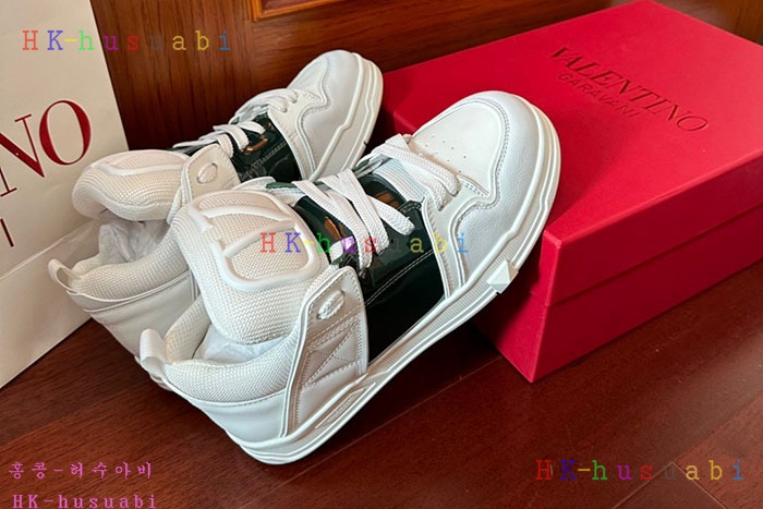 NEW 발렌티노 스니커즈 신상 V 555800