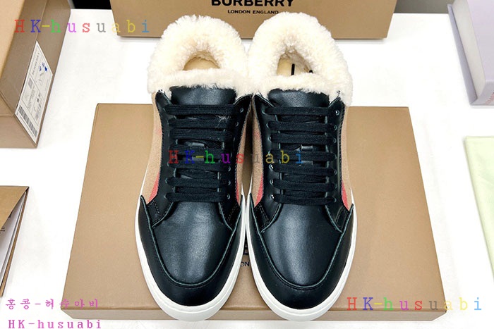 NEW 버버리 스니커즈 신상 BB 952702