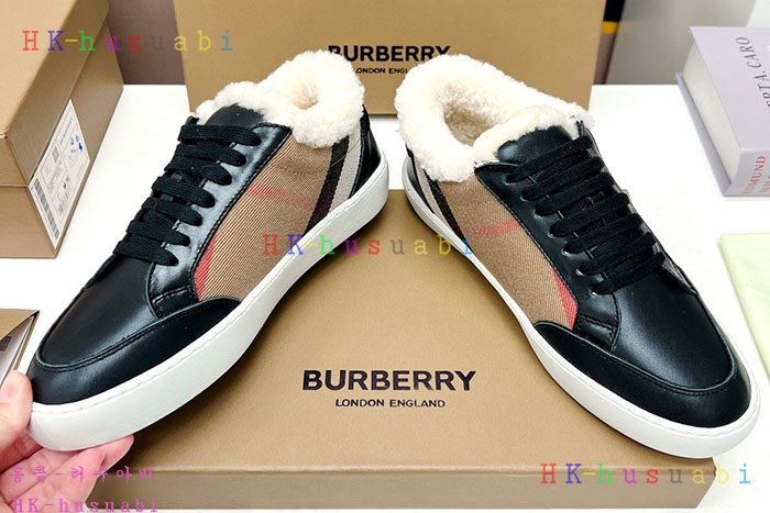 NEW 버버리 스니커즈 신상 BB 952702