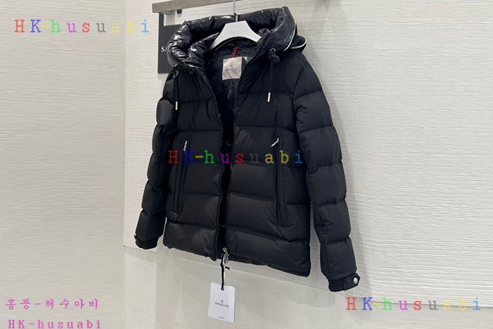 NEW 몽클레어 패딩 신상 M 424001