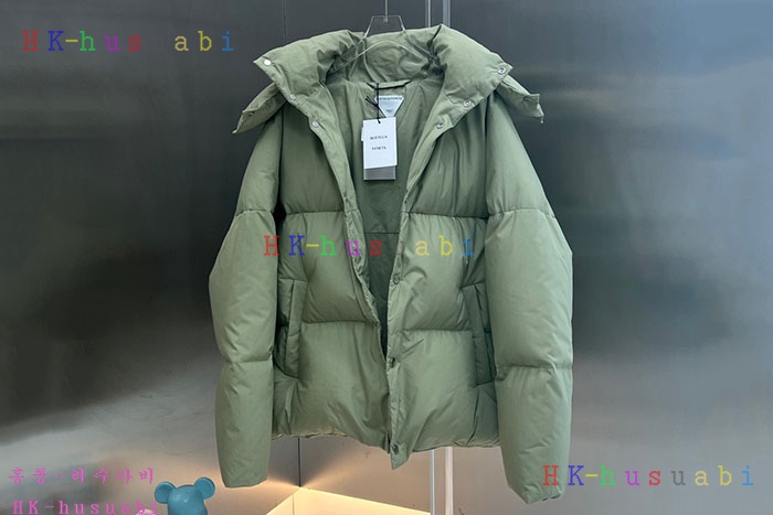 NEW 보테가베네타 패딩 신상 BV  857002
