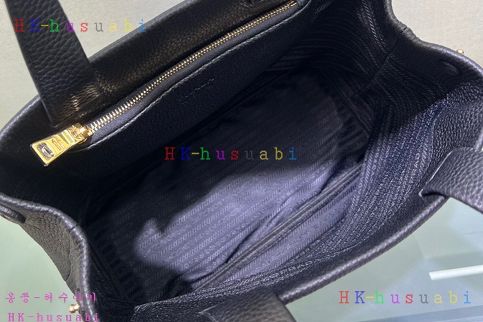 ★미러급★프라다 비텔로 다이노 토트백 1BG390