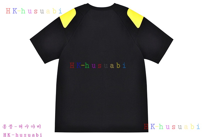 NEW 펜디 반팔티 신상 FD 8892501