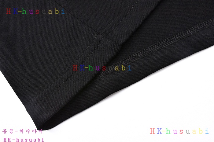 NEW 펜디 반팔티 신상 FD 8892501